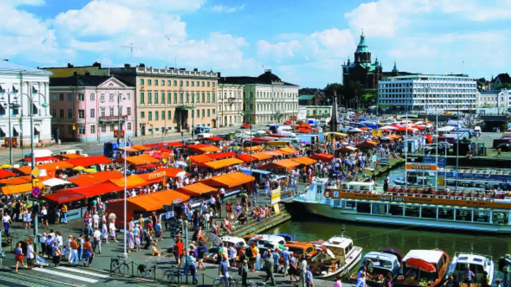 Best 15 Attractions in Helsinki City